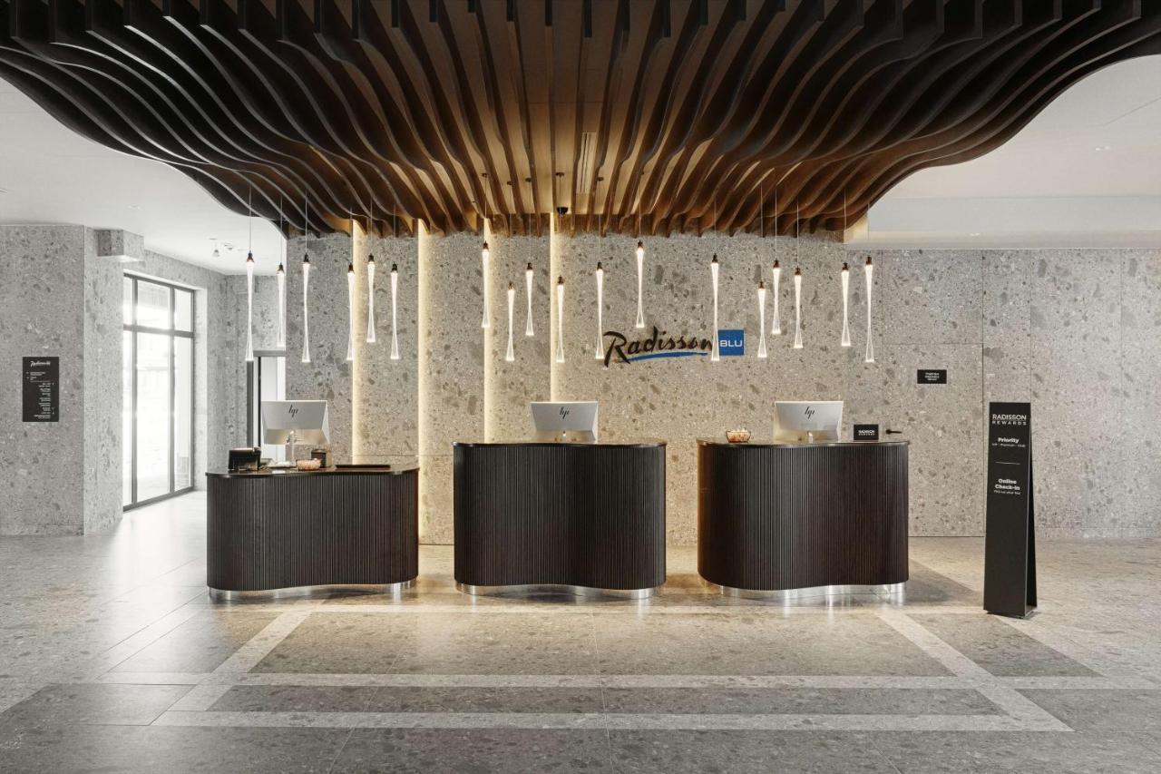 Radisson Blu Resort & Conference Center, Ostroda Mazury 外观 照片 The new design of the hotel lobby