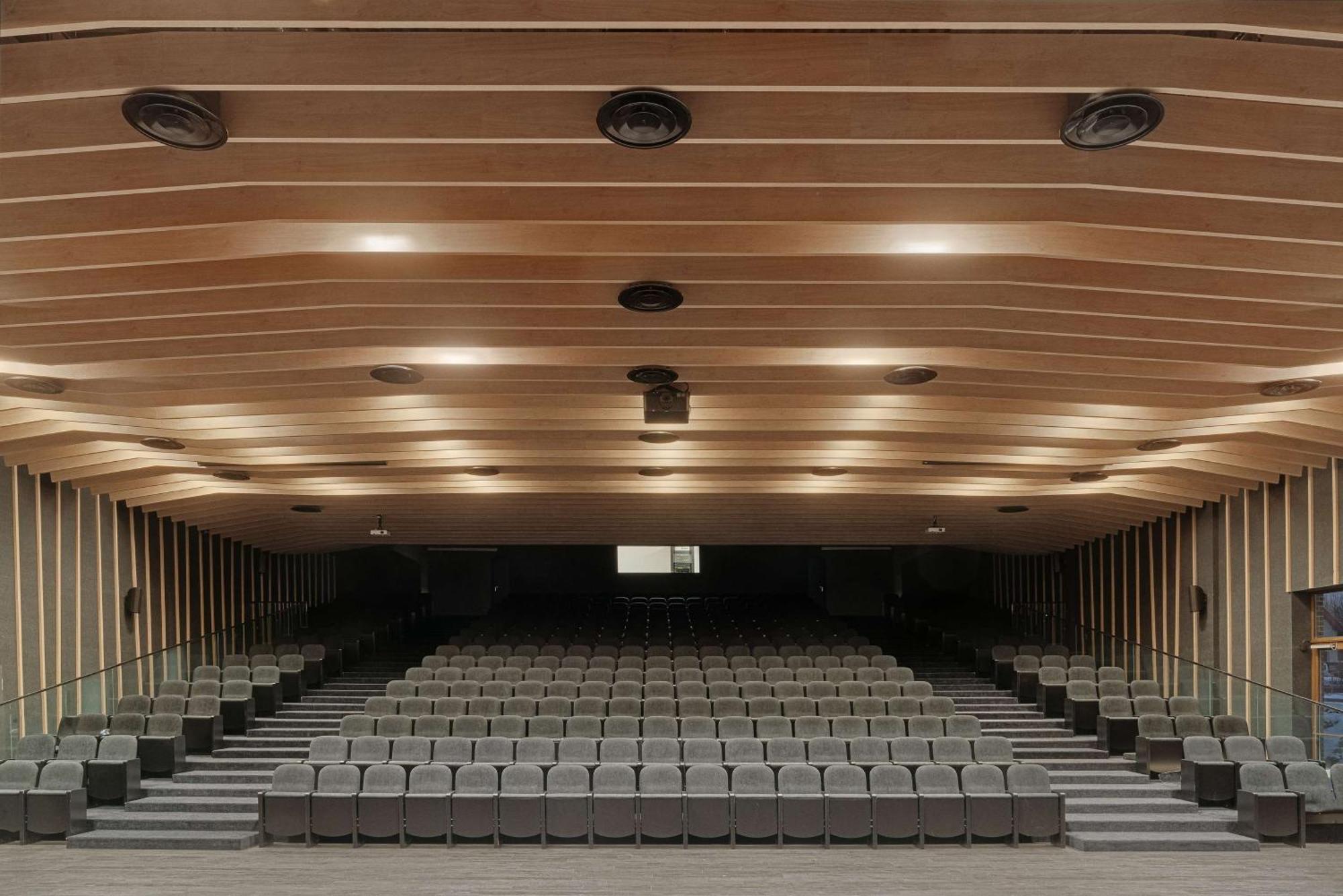 Radisson Blu Resort & Conference Center, Ostroda Mazury 外观 照片 Auditorium