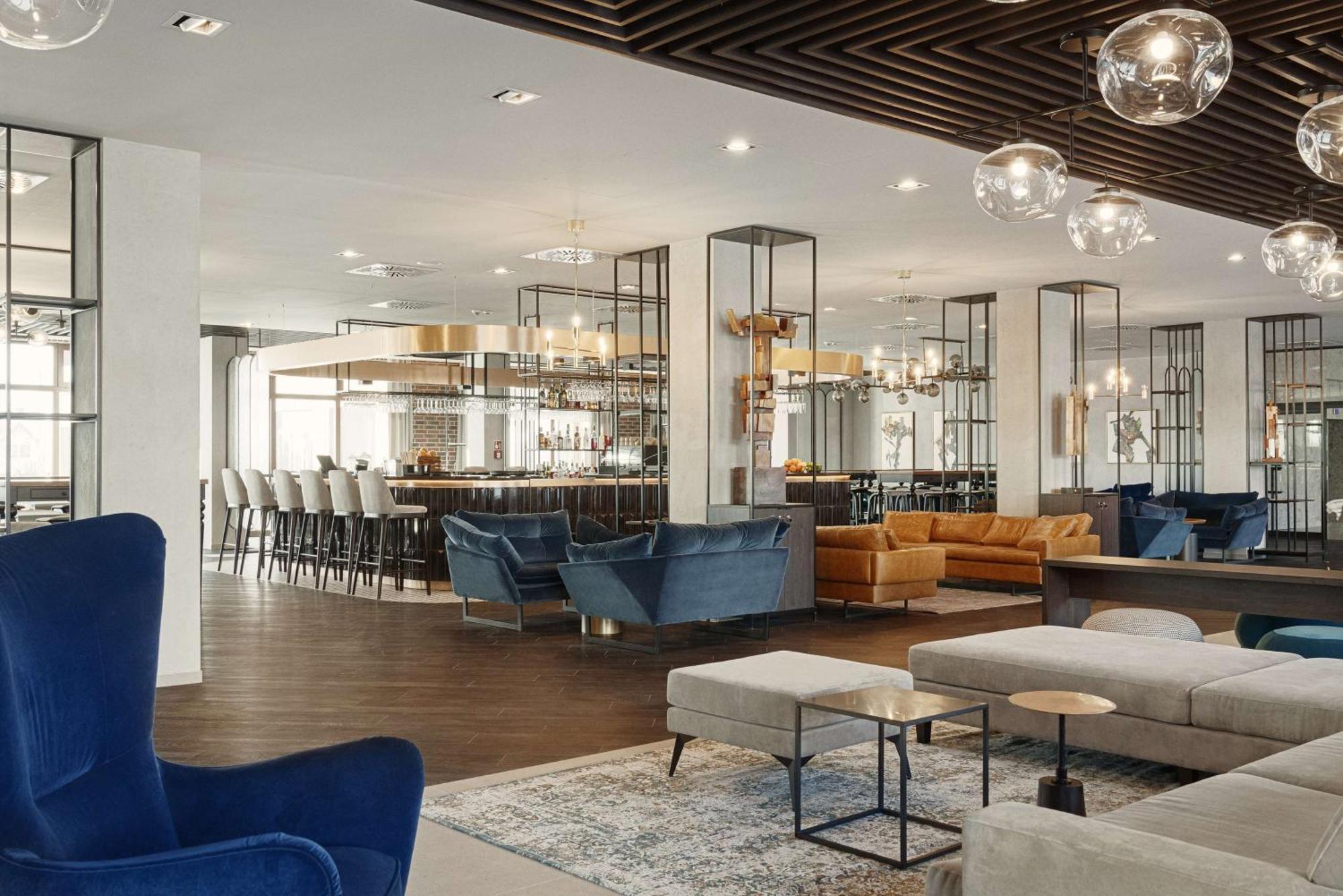 Radisson Blu Resort & Conference Center, Ostroda Mazury 外观 照片 The lounge at the airport