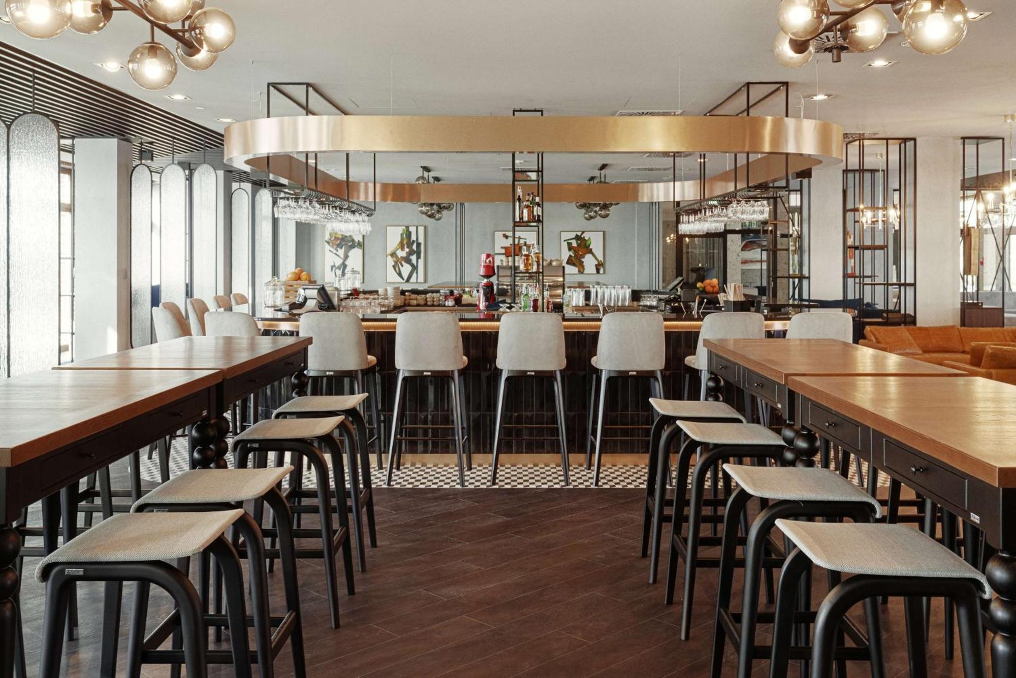 Radisson Blu Resort & Conference Center, Ostroda Mazury 外观 照片 The bar at the 19th floor